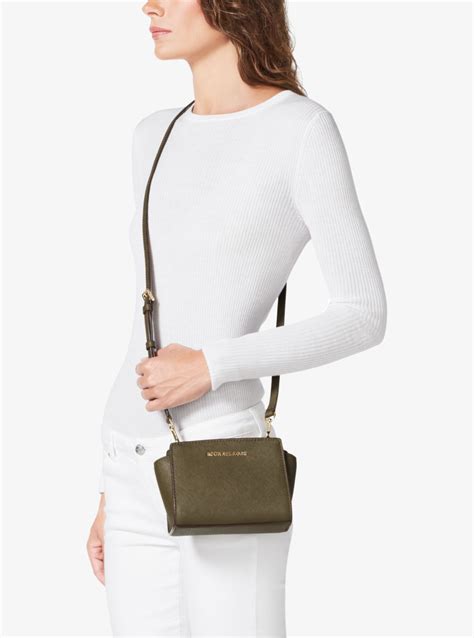 michael kors selma mini saffiano leather crossbody black|Selma Medium Saffiano Leather Crossbody Bag .